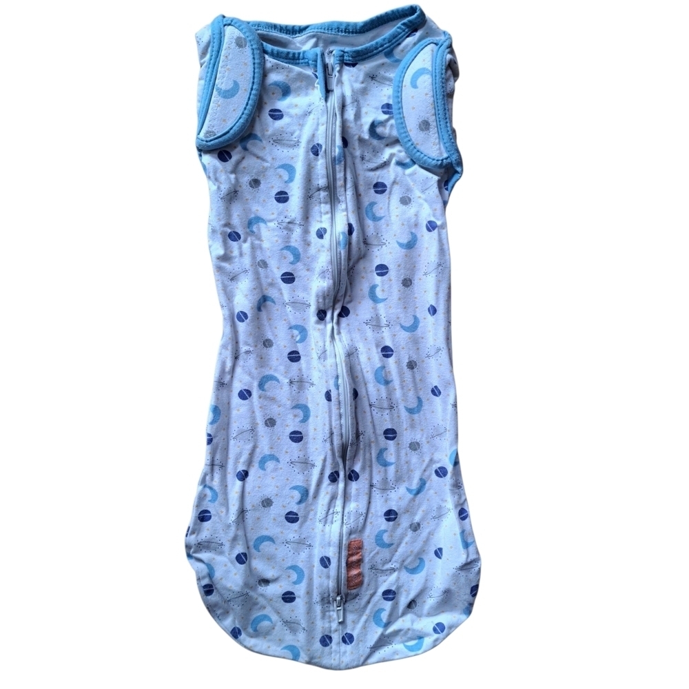 3/35$ SwaddleMe Original Swaddle Sack Baby Sleep Bag Large – Blue Space  Velcro